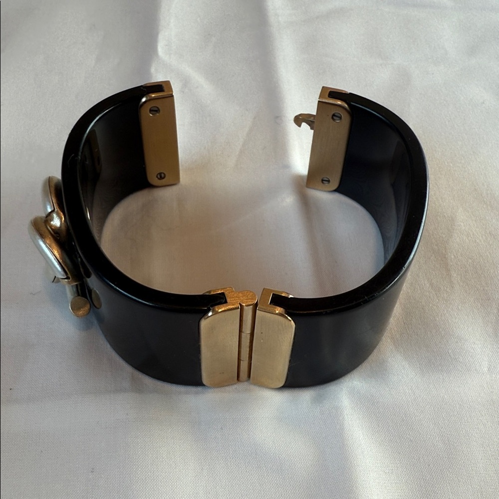 Chanel Black Resin Wide CC Logo Cuff Bracelet - Picture 3 of 3